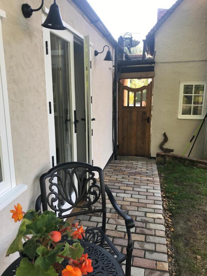 Corner House Luxury Bnb Little Dunmow Εξωτερικό φωτογραφία