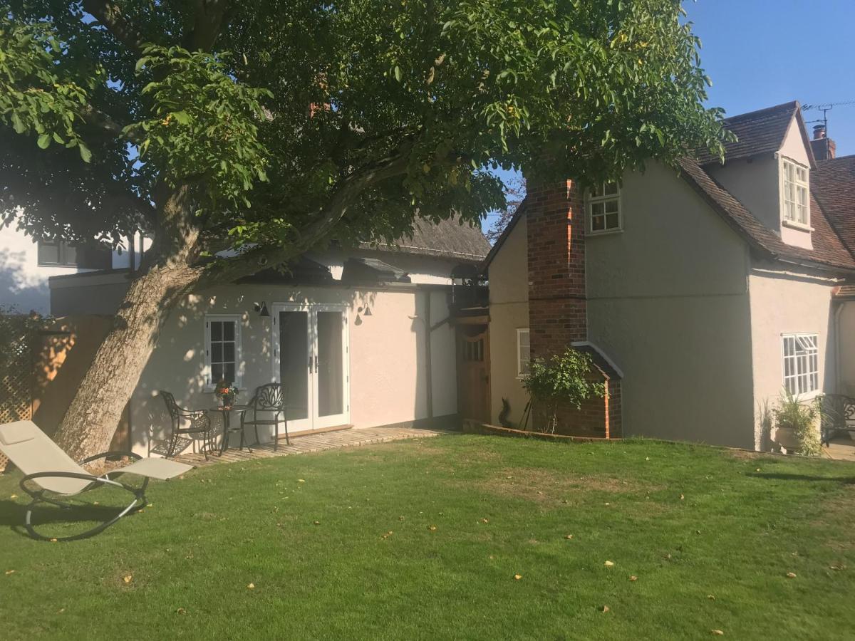 Corner House Luxury Bnb Little Dunmow Εξωτερικό φωτογραφία