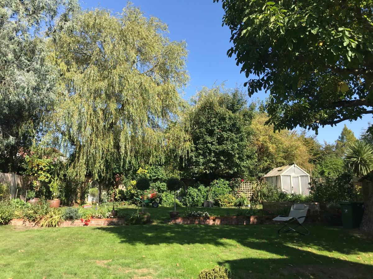 Corner House Luxury Bnb Little Dunmow Εξωτερικό φωτογραφία